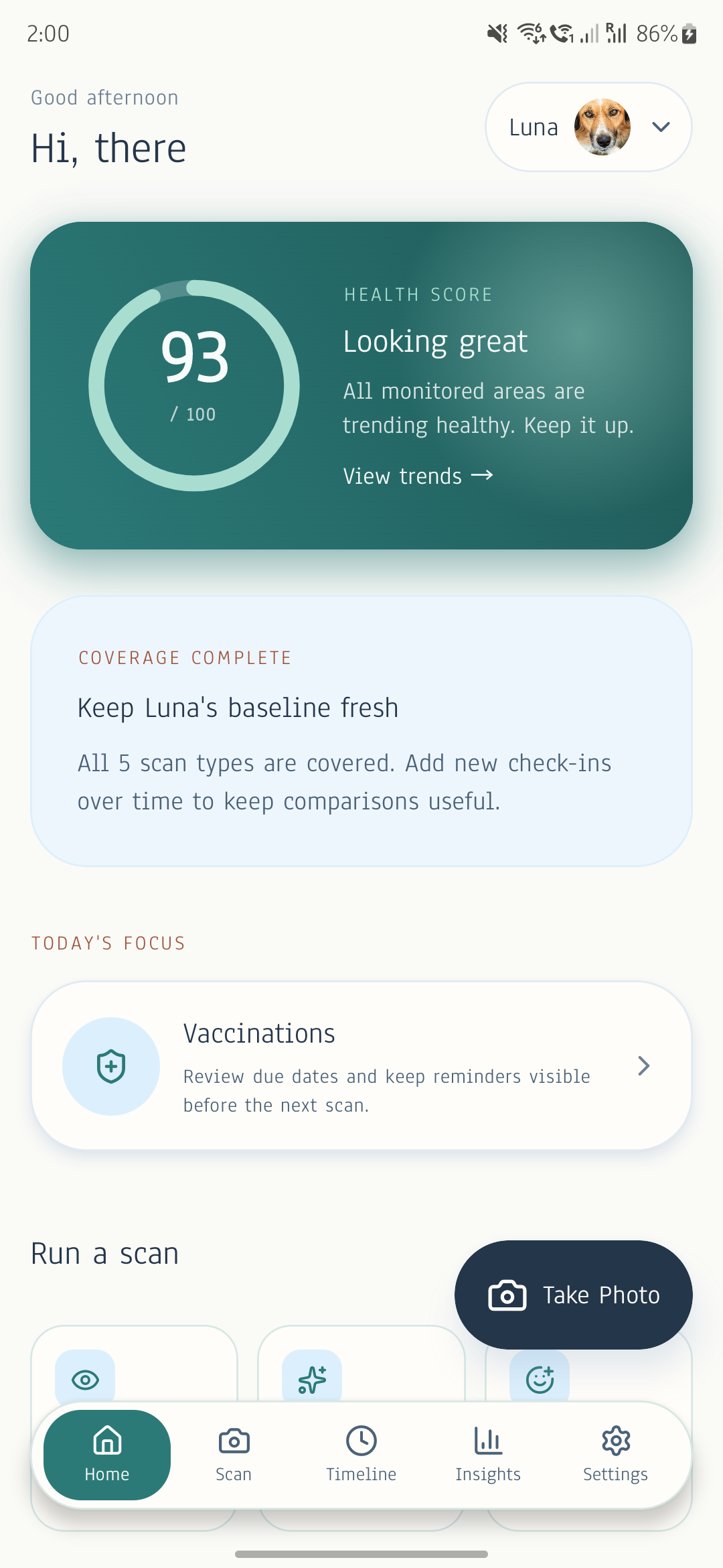 PawLens Android app home screen showing Luna's health score, reminders, and scan actions
